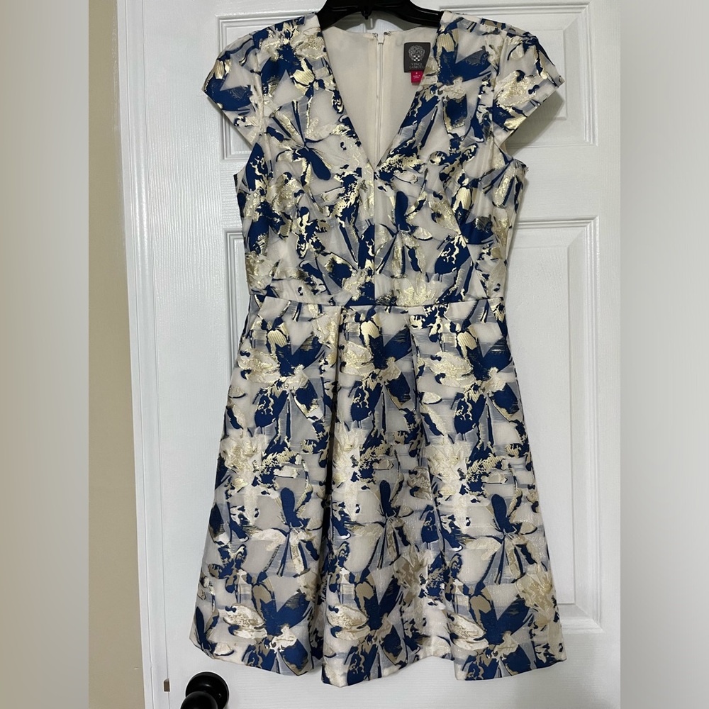 Vince Camuto cocktail dress size 4